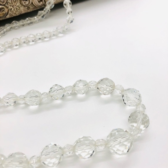 Vintage Deco Crystal Clear Necklace - Picture 8 of 17